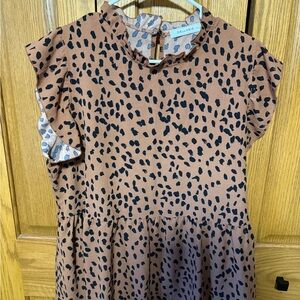Cellini Women's Brown and Black Leopard Print Blouse